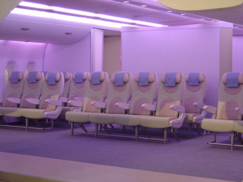 A380-cabin-02.jpg