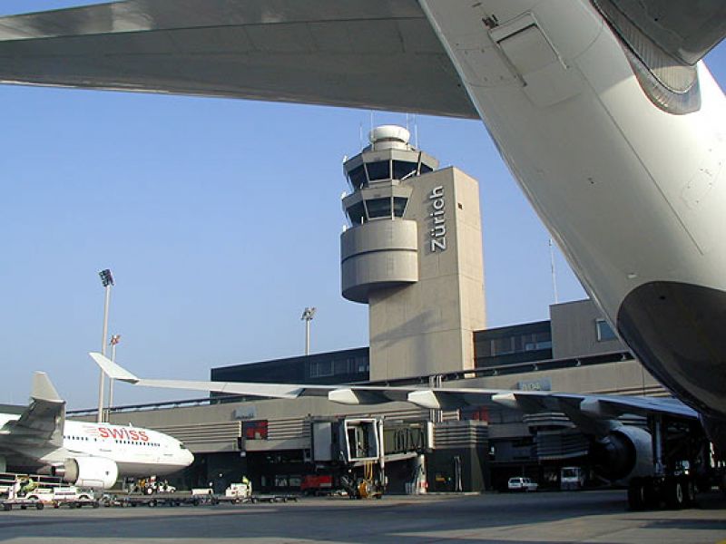 zurich-airport_tower.jpg