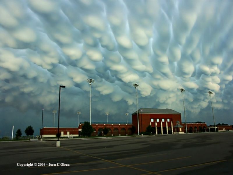 mammatus-cloud1.jpg