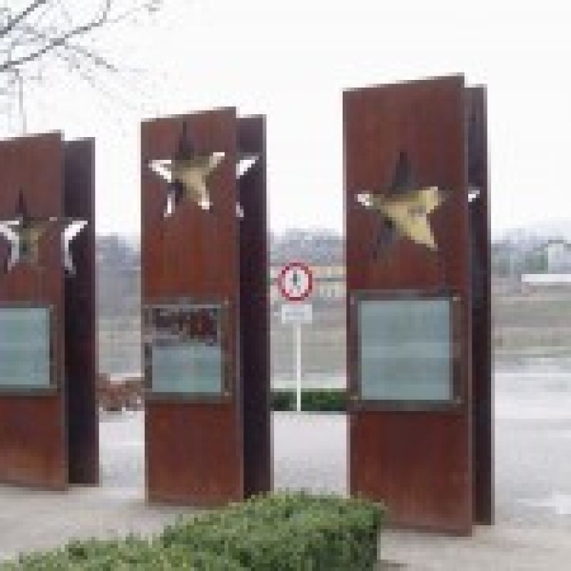 schengen-monument.jpg