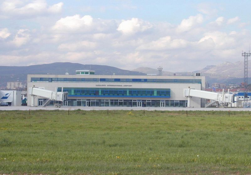 Sarajevo-Airport-3.jpg