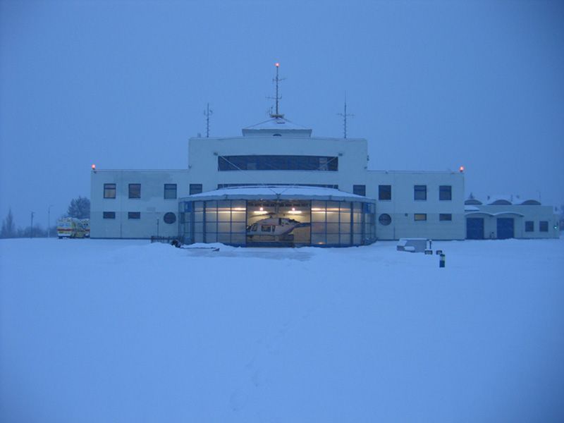 hele-in-the-snow.jpg